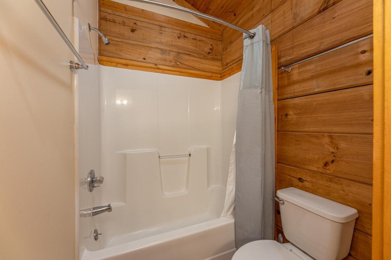 Firefly Hollow Cabin - Smoky Mountains - Soaky Mountain Water Park - Sevierville Convention Center Пиджен-Фордж Экстерьер фото